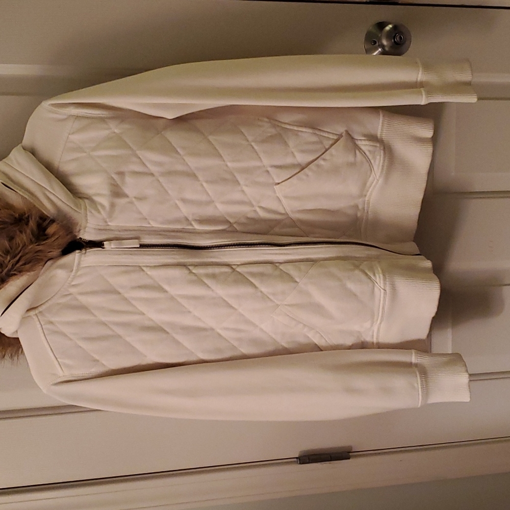 Eddie bauer quilted hoodie